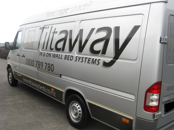 Tiltaway Van